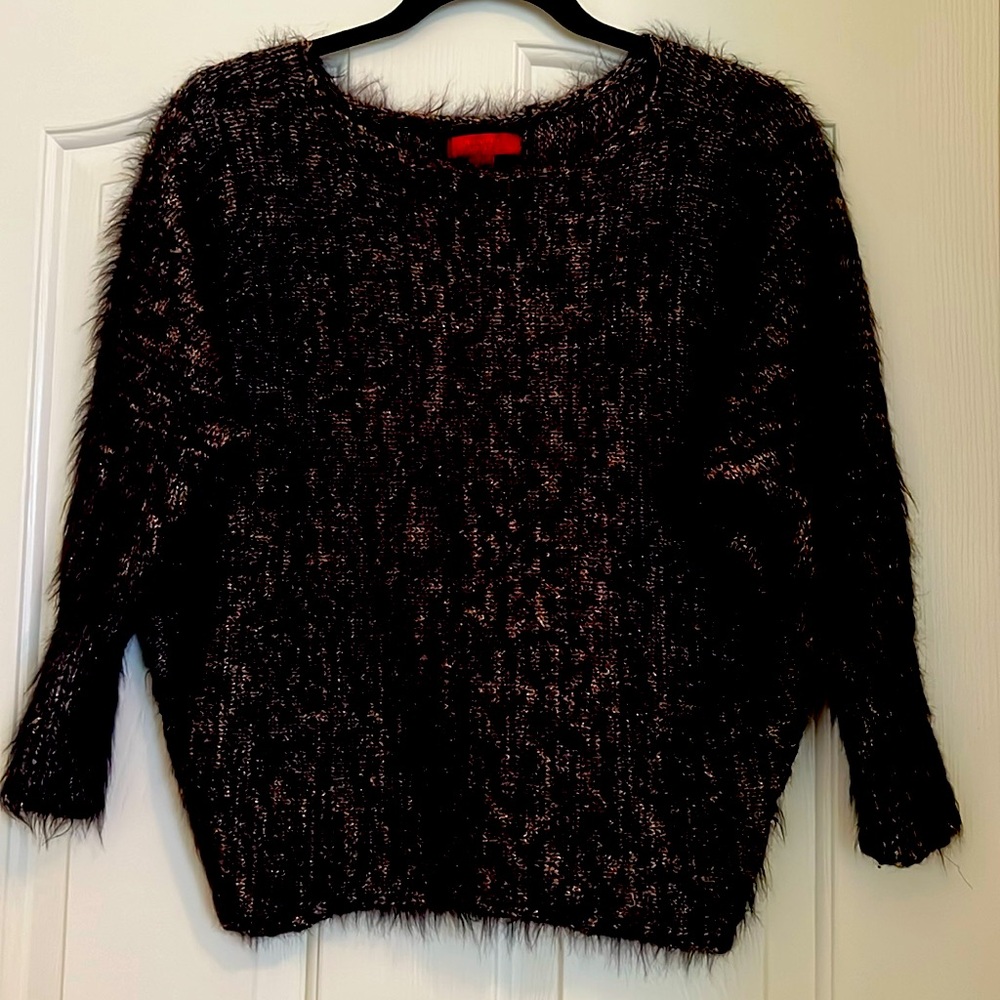 Cozy brown metallic sweater by Jennifer Lopez, size XS, machine washable